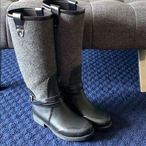 Ugg rainboots